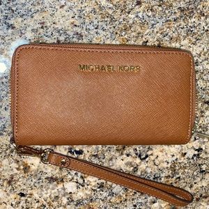 Michael Kors wallet